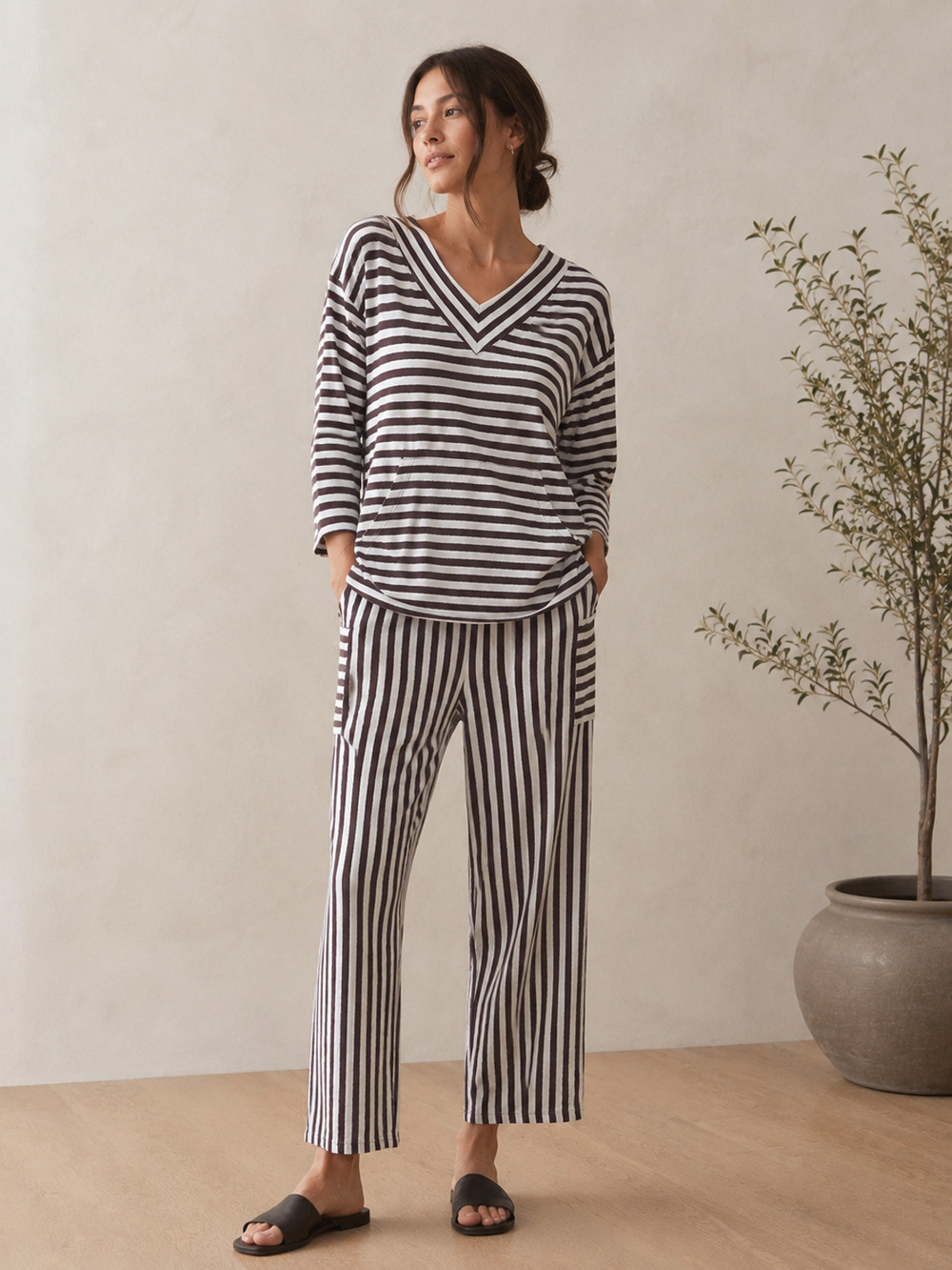 AnyBody French Terry Top & Pants Set Striped Womens Sz M Resort Travel Nautical